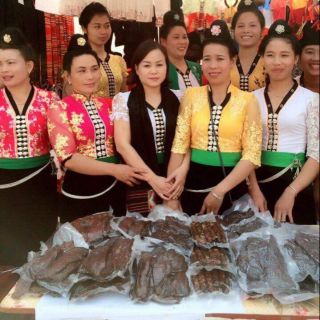 THỊT TRÂU HUN KHÓI TÂY BẮC