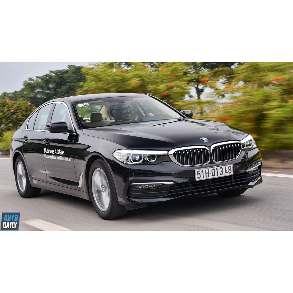 BMW 5 series 2020: Phim PPF dán màn hình giải trí - AUTO6 &lt;Made in Việt Nam&gt; chống xước, che phủ các vết xước cũ.