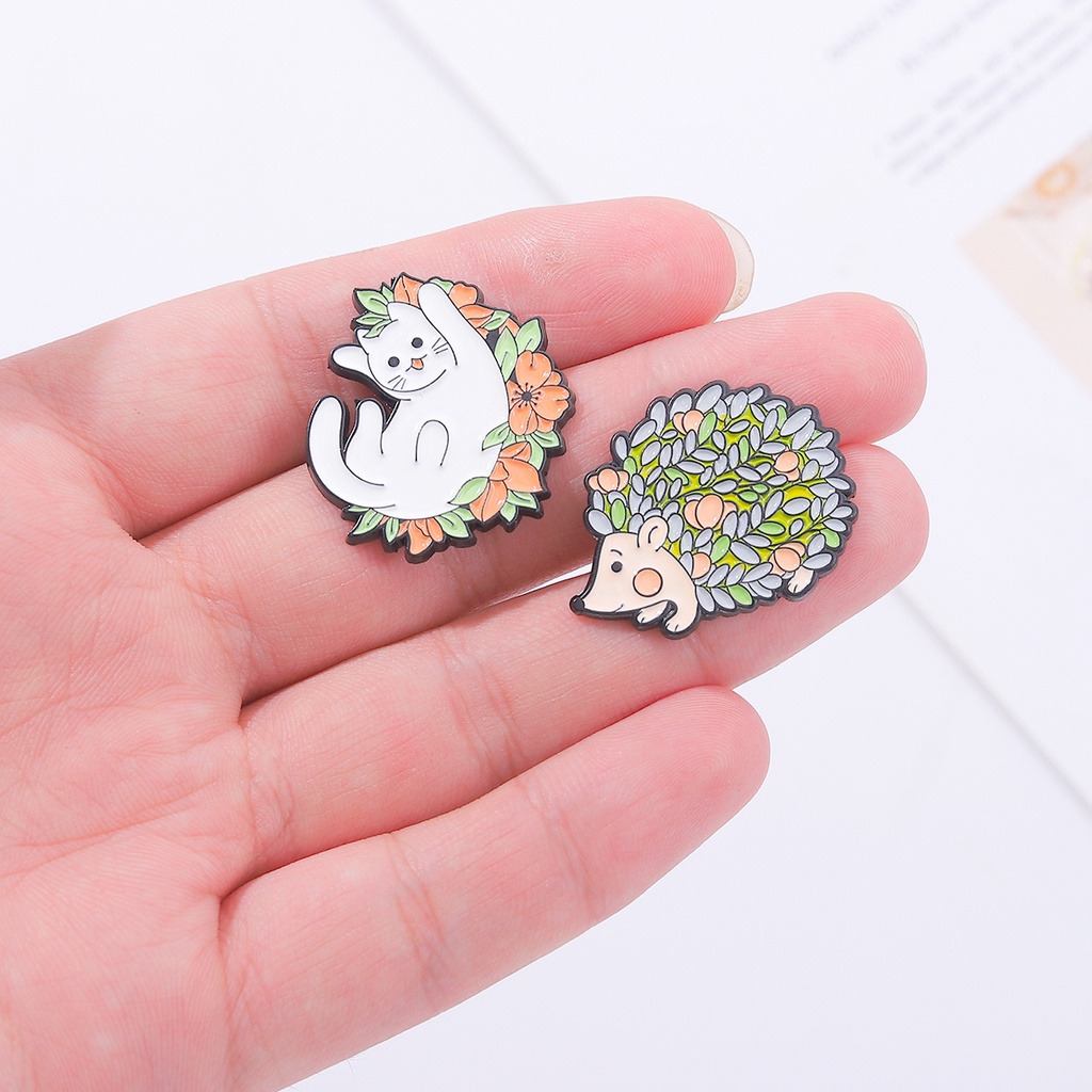 Trâm cài áo QIHE JEWELRY hình nhím gai/ động vật hoạt hình dễ thương
