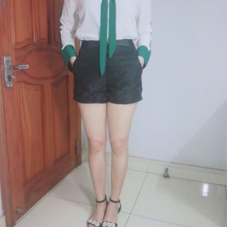 Áo sơ mi cổ nơ