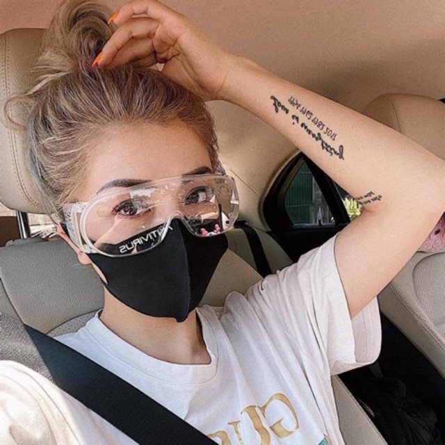 [Mã FARSSTGRE giảm 5K đơn bất kỳ] KÍNH VUÔNG TRONG CHỐNG BỤI TRONG SUỐT CHỐNG VI KHUẨN CHỐNG CHÓI LÓA | BigBuy360 - bigbuy360.vn