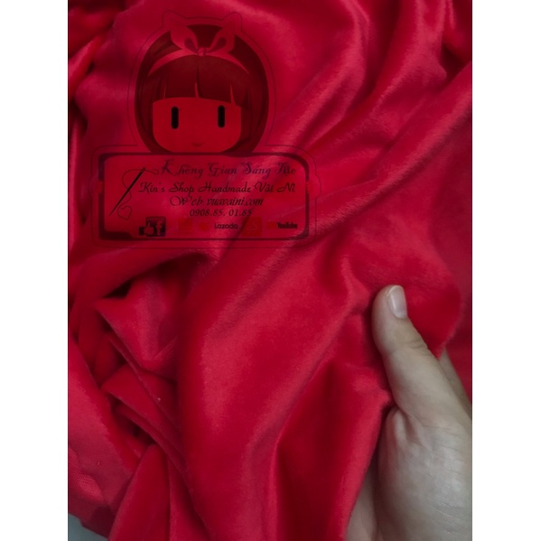 Vải lông nhung màu đỏ dài 2 mét khổ vải 1m6