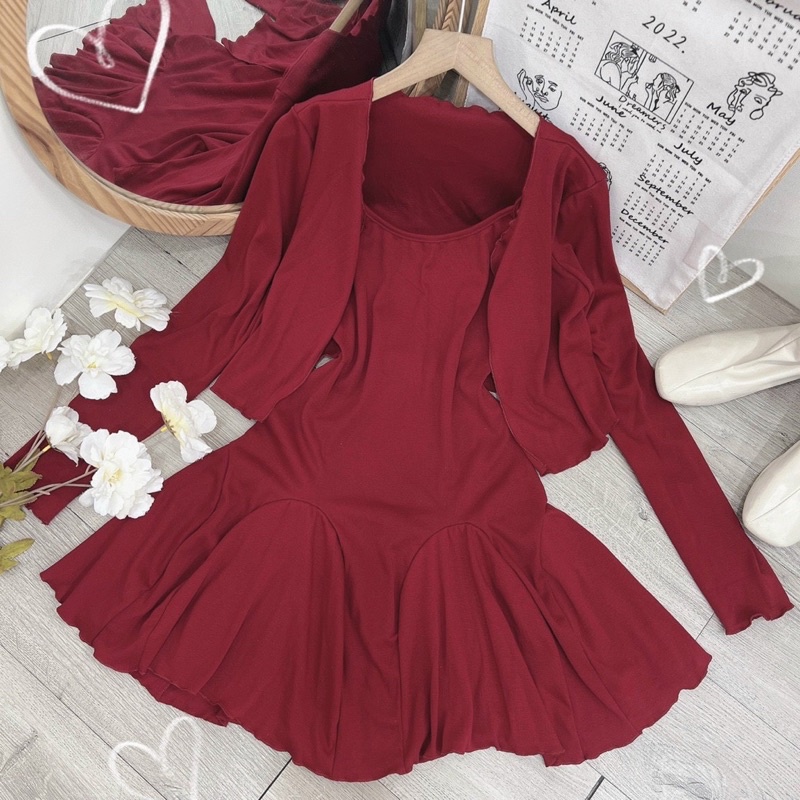 SET ĐẦM GÂN 2 DÂY ĐUÔI CÁ + ÁO KHOÁC GÂN NÚT