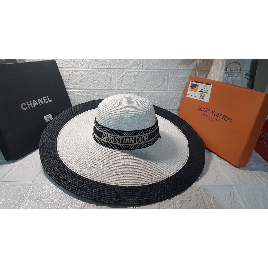 Nón đi biển sang chảnh, Nón cói thời trang nữ