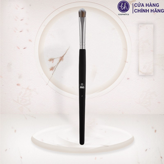 Cọ che khuyết điểm Bh cosmetics Studio Pro Brush 7 Flat Shader
