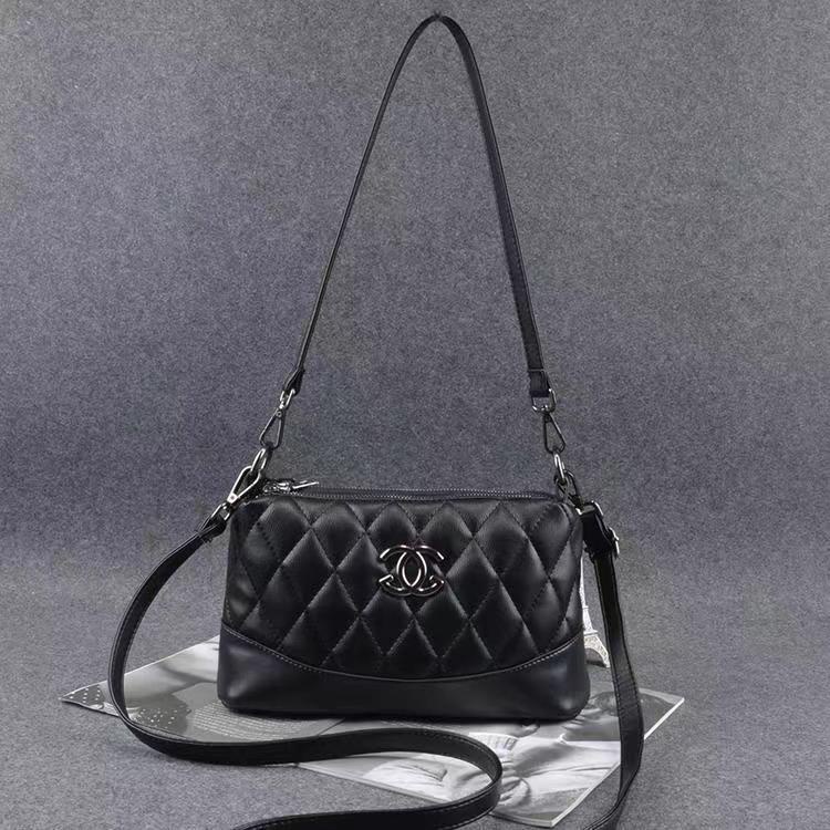 Túi xách da mềm thời trang 2020 cho phụ nữ trung niên