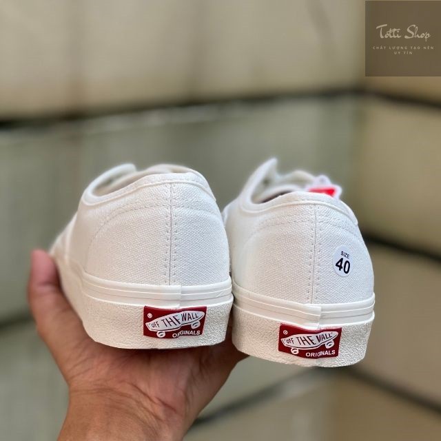 Giày Vans Vault Đen Trắng Nam Nữ