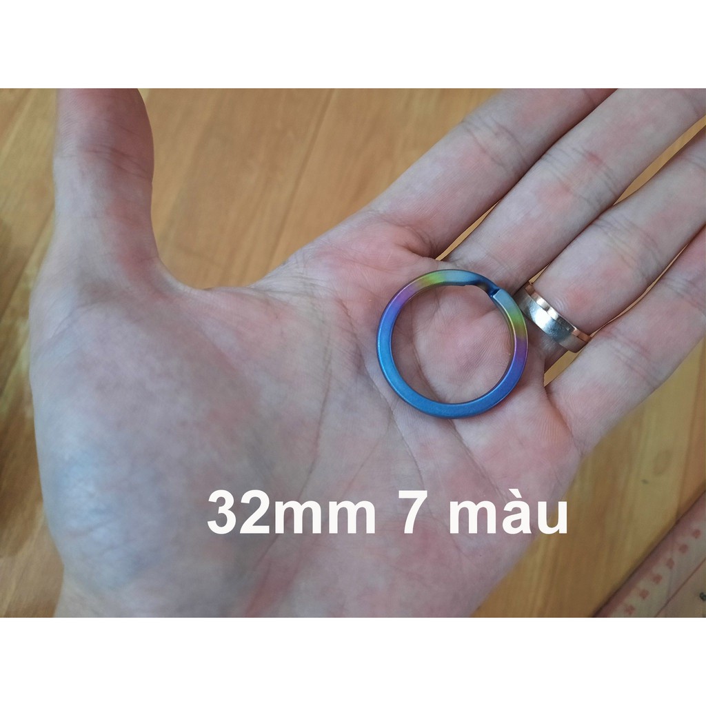 Ring titan cỡ lớn
