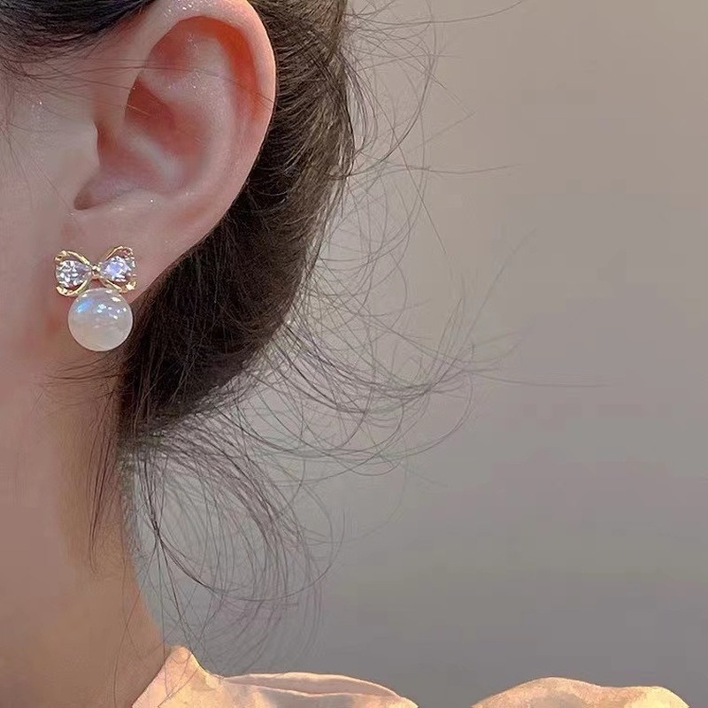 Khuyên Tai Nơ Đính Ngọc Trai Cao Cấp Sang Trọng Hợp Thời Trang