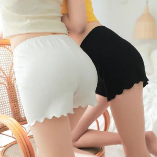 Quần váy, quần mặc trong váy mẫu mới