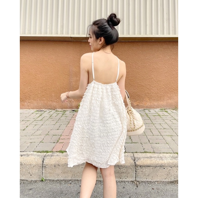 WHITELAZZ | Đầm yếm dáng xoè màu cream Sara Dress