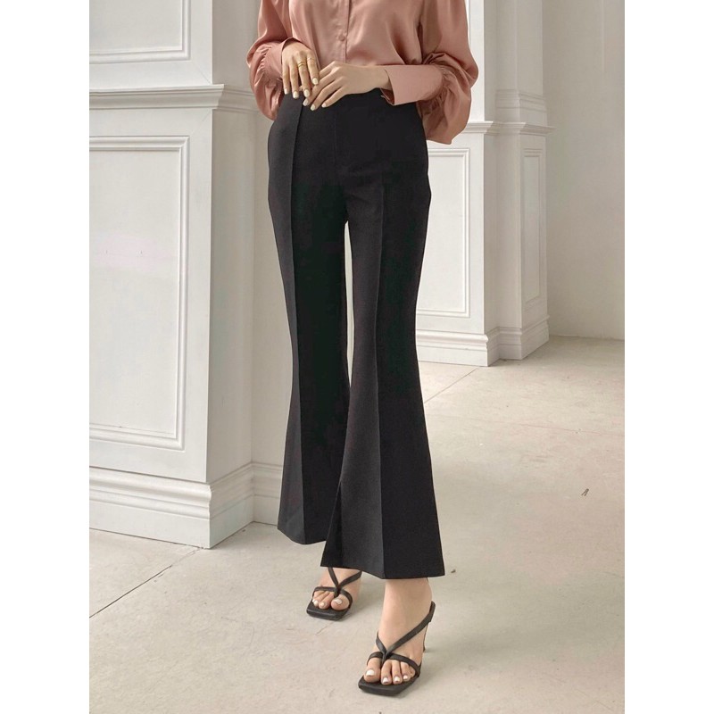 Quần loe xẻ gấu - Flare Pants | BigBuy360 - bigbuy360.vn