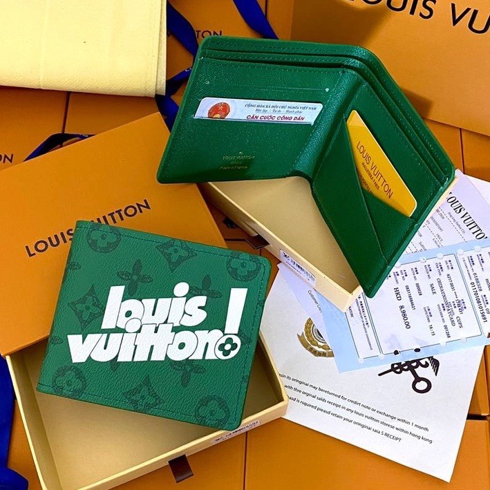 Ví nam LV xanh lá full box hàng cao cấp , hộp + thẻ + giấy , chất liệu da không bông da hay phai màu