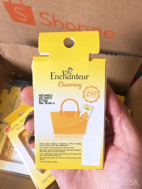 Nước Hoa Bỏ Túi ENCHANTEUR 18ml ( Hàng mẫu dùng thử Chính Hãng)