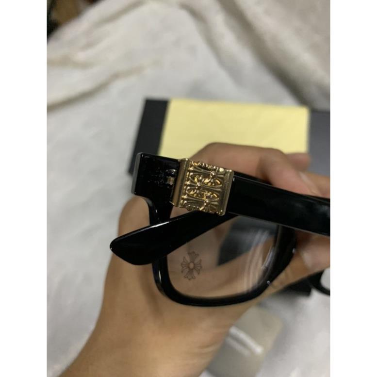 Kính Unisex Chrome Heart Gọng Đen Nhựa Cao Cấp Không Box.