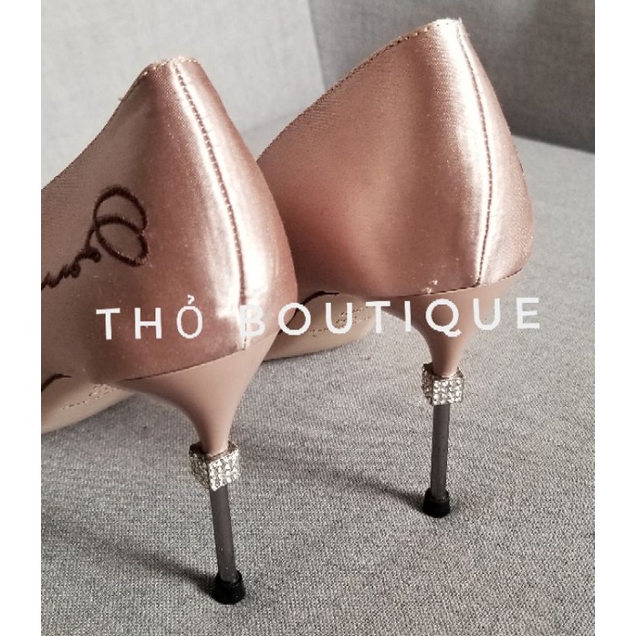 Giày cao gót 3&C thêu chữ lụa satin màu hồng nude 7cm size 38