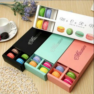 Hộp đựng Macaron 12c ( 10 hộp)