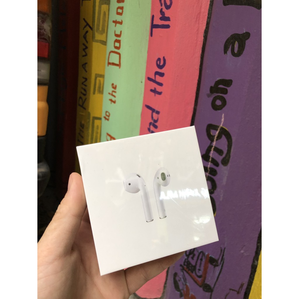 [Mã ELMS3TR giảm 7% đơn 2TR] [TRẢ GÓP 0%] Tai nghe Bluetooth Apple AirPods 2 True Wireless sạc không dây – New seal