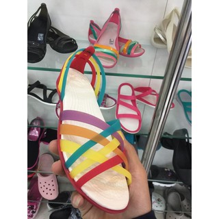Sandal crog đi biển cho nữ