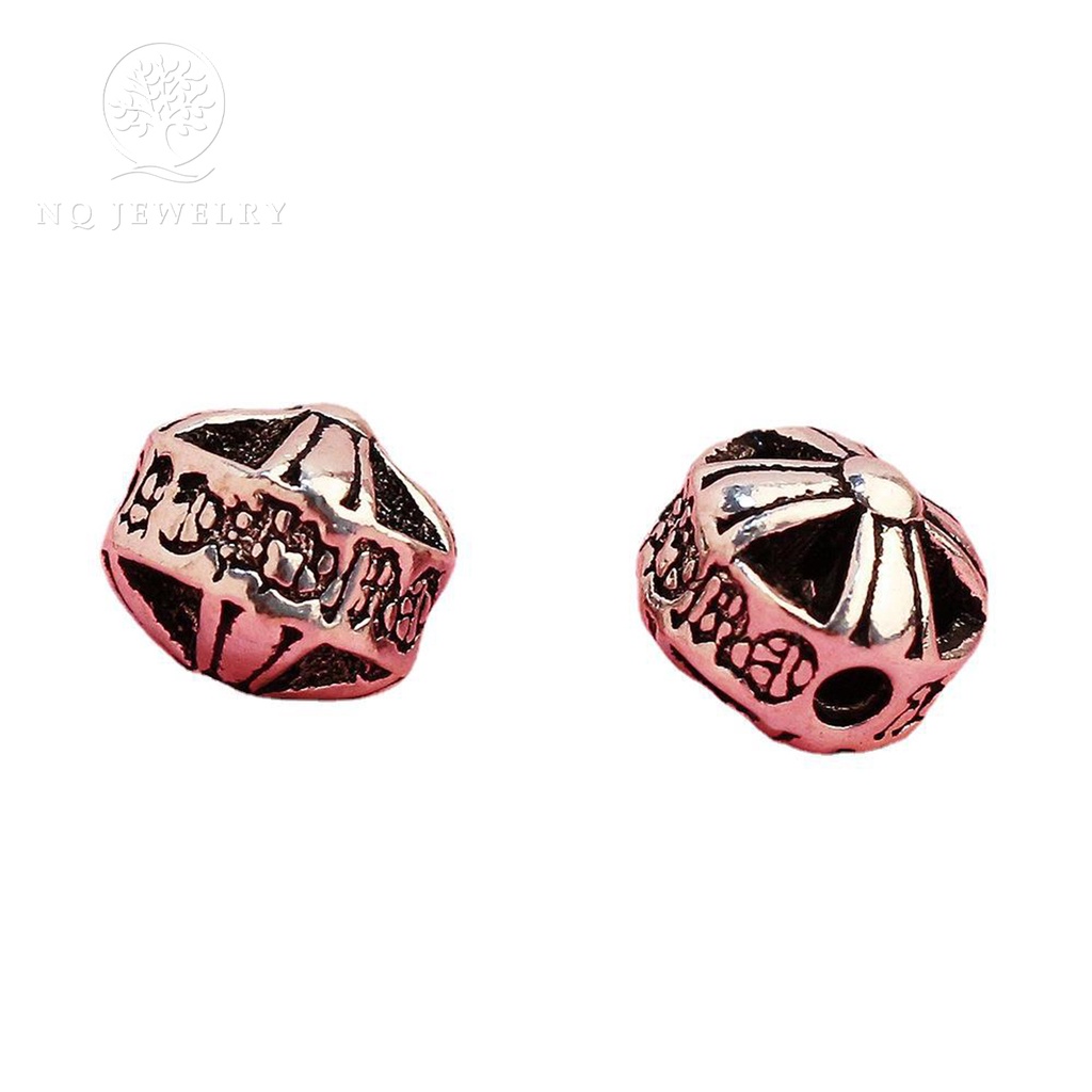 Charm bạc xỏ ngang hoa văn chữ thập - NQ Jewelry