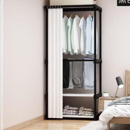 Tủ Treo Quần Áo Có Rèm Tre