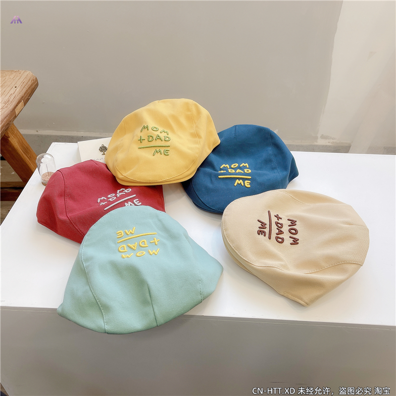 Mũ lưỡi trai in chữ dành cho bé