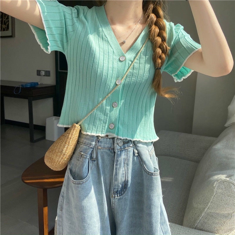 Áo croptop len tăm