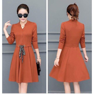 Bán Sỉ Đầm cổ trụ xòe dài tay đai eo thắt khăn DVNL13