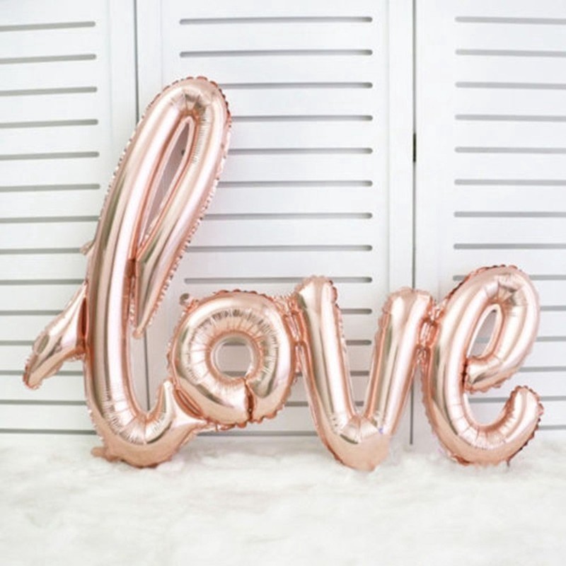 Bong bóng trang trí hình chữ Love tùy chọn màu sắc