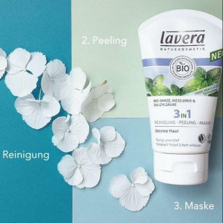 Sữa rửa mặt hữu cơ Lavera Bio 3 in 1