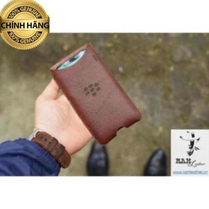 BAO DA BLACKBERRY DA BÒ VÂN HẠT KEY1 RAM H2 - HÀNG CHÍNH HÃNG RAM LEATHER . .