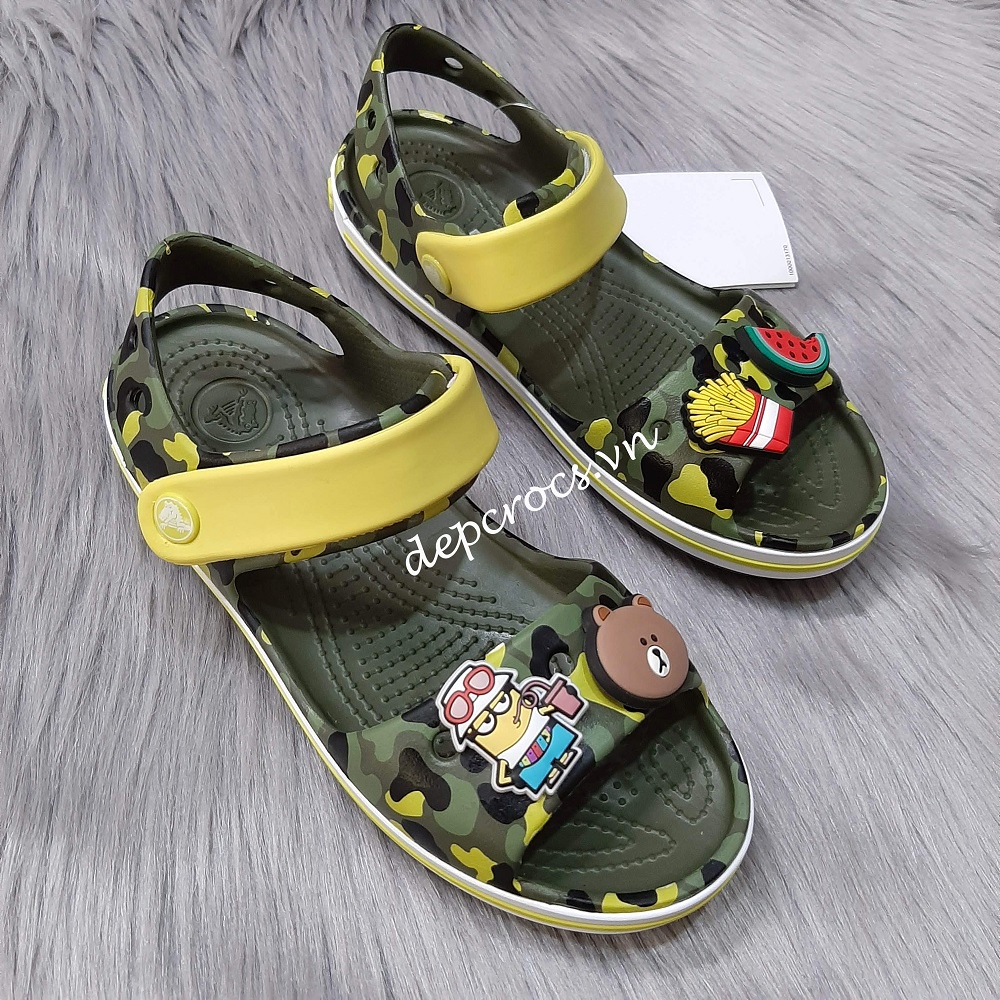 Sandal crocs bé trai bé gái, sandal cross cho bé màu camo lính xanh lá tặng kèm jibbitz stickers - Cross house