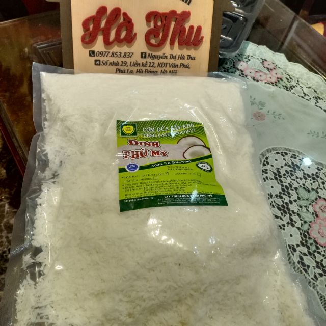 Cơm dừa sấy khô sợi dài 200g