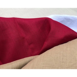 Vải Linen tưng premium màu đỏ đô.