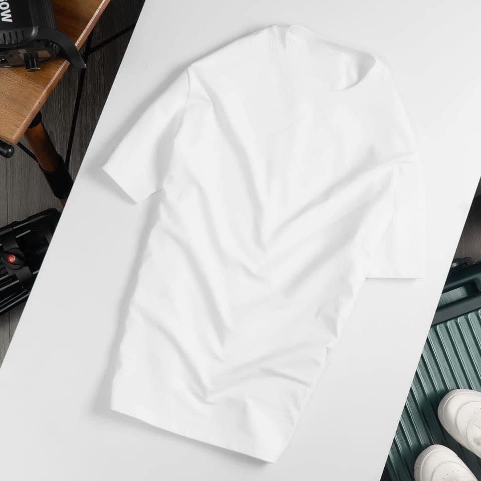 - Áo thun trơn Nam Nữ