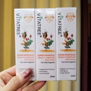 Xịt Keo ong Vitatree hàng Úc có sẵn