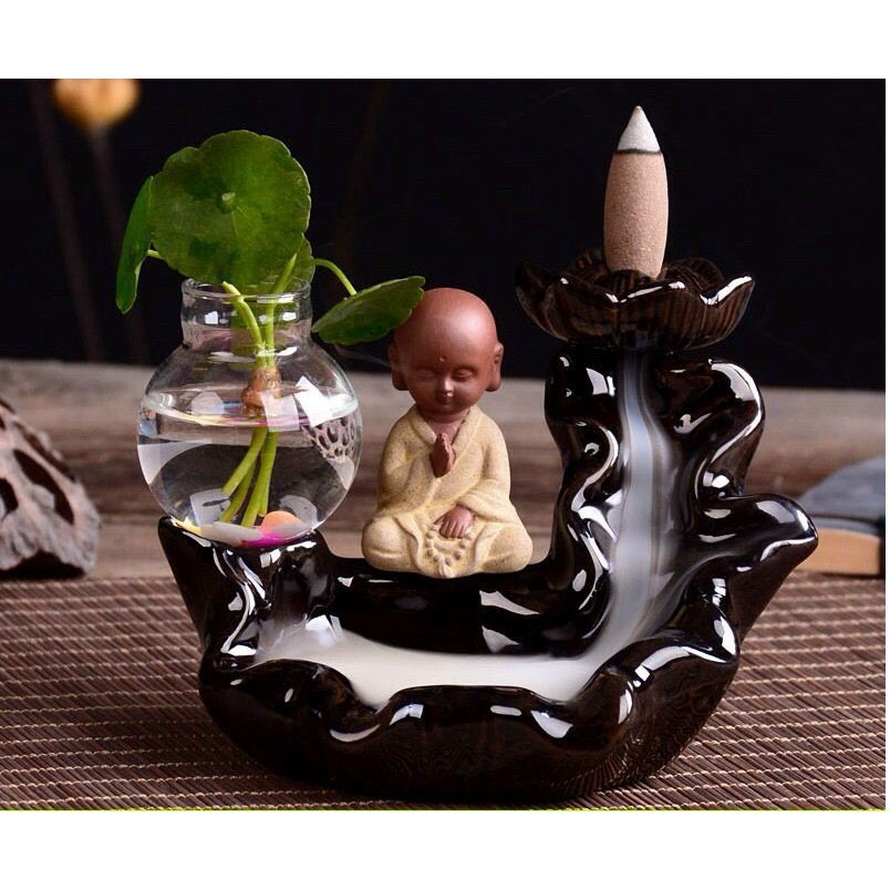 Thác Khói Trầm Hương- Sư tiểu Bên Thác-Tặng kèm 10 nụ trầm