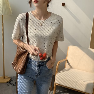 French simple lady - Áo cổ tròn chấm bi trắng.