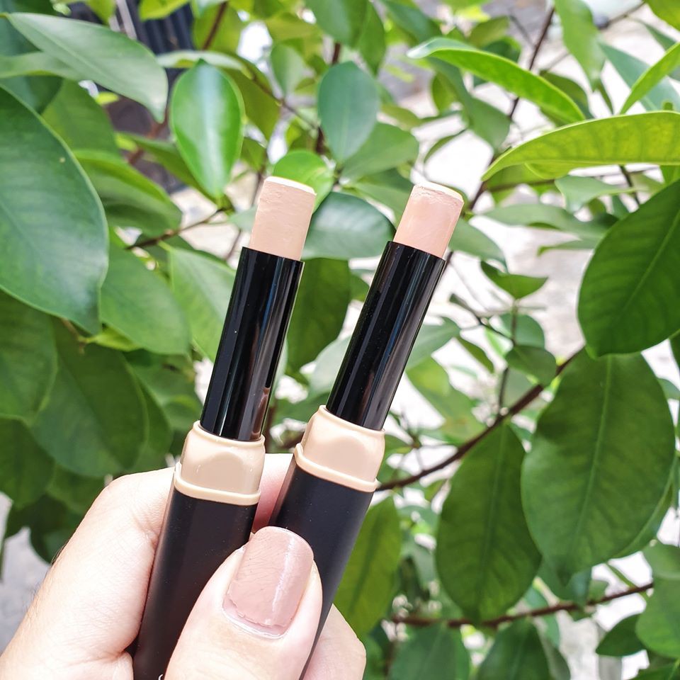 Che khuyết điểm dạng thỏi Elf Concealer Cache-cernes | BigBuy360 - bigbuy360.vn