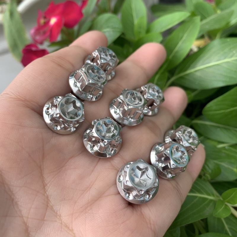 Ốc tay thắng Zin D3 cho xe số