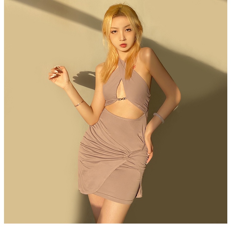 Đầm có dây đeo cổ không tay thời trang quyến rũ dành cho nữ | BigBuy360 - bigbuy360.vn