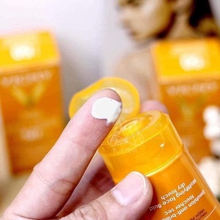 Kem chống nắng không màu spf50 vichy capital soleil