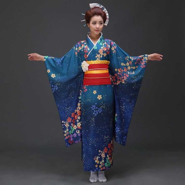 Kimono Nữ Cao Cấp Tặng Kèm Quạt Và Trâm Cài Tóc.