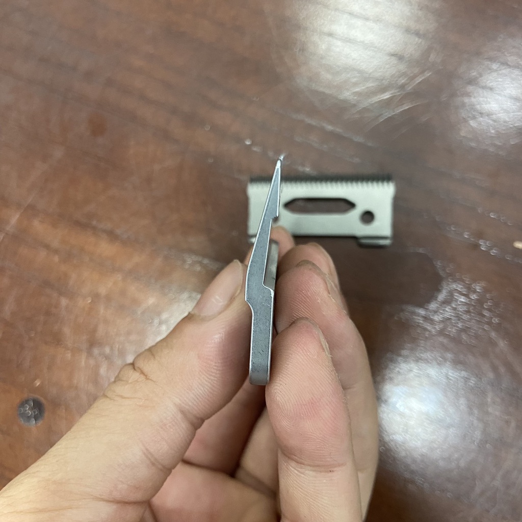 Lưỡi tông đơ cắt tóc đã mài chuốt,chất liệu cao cấp, sử dụng các loại tông đơ kemei,pop...