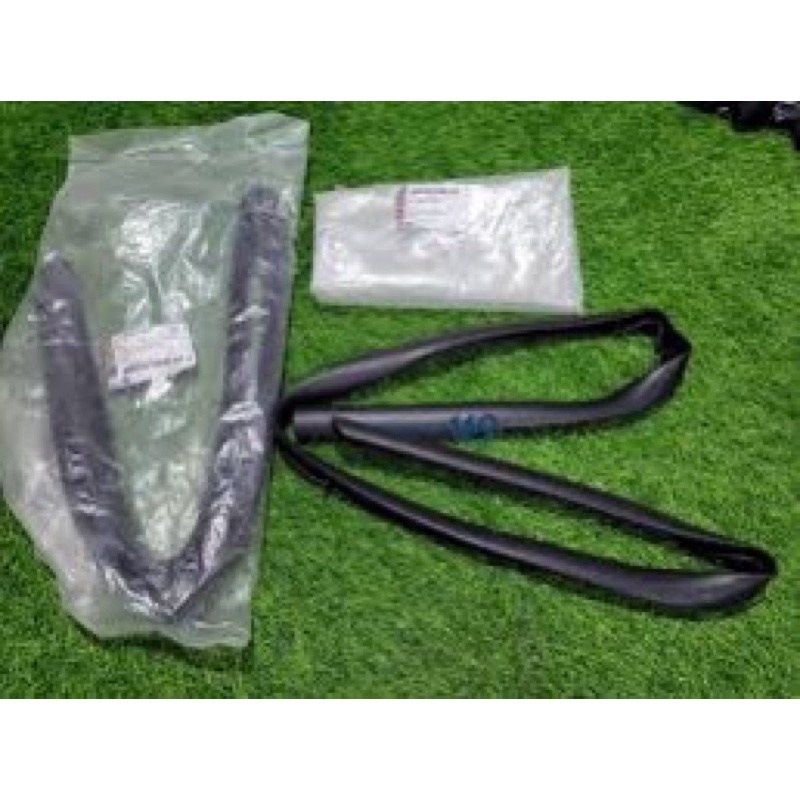 Gioăng dưới cửa Cruze,Lacetti Cdx,Se hàng Gm:95417257