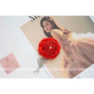 Hoa Cài Áo - Tag hoa trà cài áo cành đá trai - Hoa vải cài áo handmade