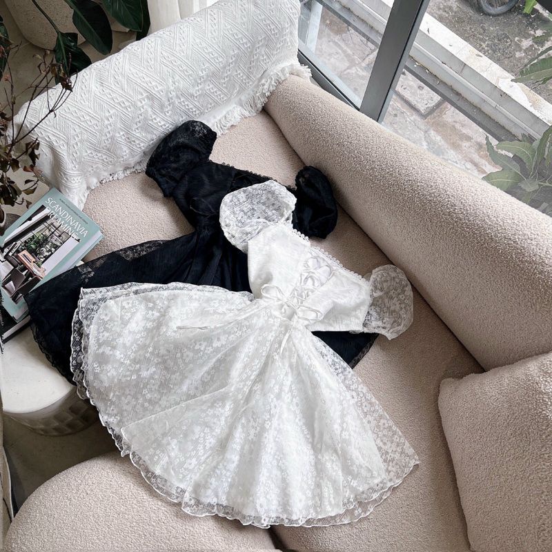 Đầm trắng ren hoa dáng xòe đan lưng Sofia Dress