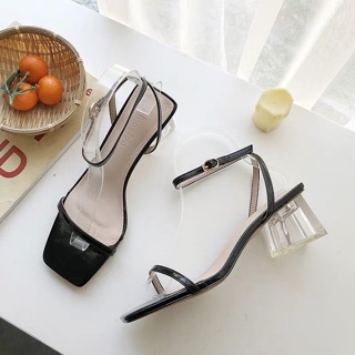 Sandal cao gót quai mảnh