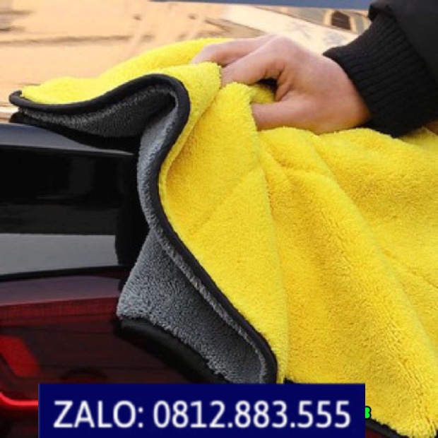 Khăn lau xe 30x60cm microfiber loại 1