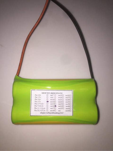 Pin 2s 18650 7,4v-8,4v 2200mah có IC bv